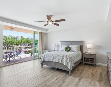 223 Island Way - Photo Thumbnail 18