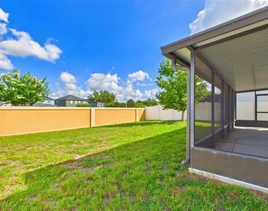 14517 Dunrobin Drive - Photo Thumbnail 39