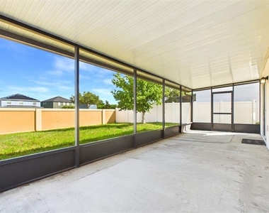 14517 Dunrobin Drive - Photo Thumbnail 36