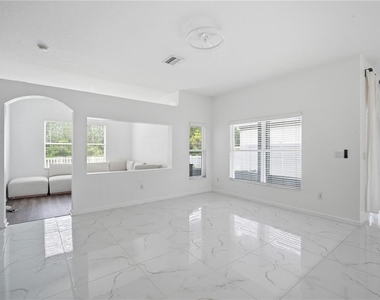9821 Jasmine Brook Circle - Photo Thumbnail 8
