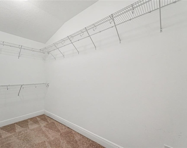30340 Southwell Place - Photo Thumbnail 18