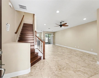 30340 Southwell Place - Photo Thumbnail 4