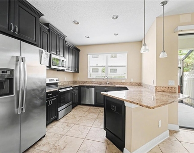 30340 Southwell Place - Photo Thumbnail 8