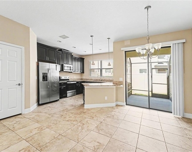 30340 Southwell Place - Photo Thumbnail 7
