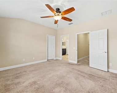 30340 Southwell Place - Photo Thumbnail 11