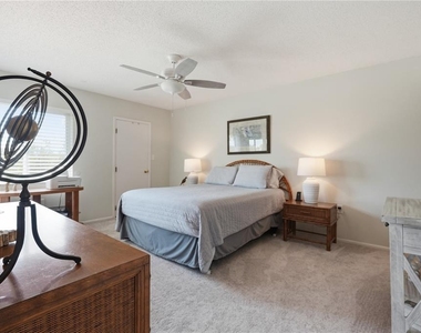 240 Cypress Lane - Photo Thumbnail 18