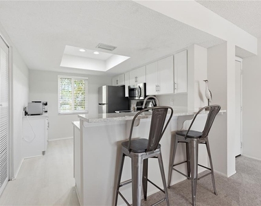 240 Cypress Lane - Photo Thumbnail 8
