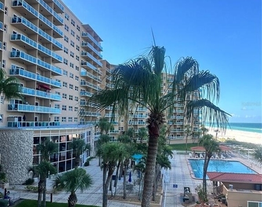 880 Mandalay Avenue - Photo Thumbnail 42