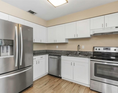 6842 62nd Avenue N - Photo Thumbnail 20