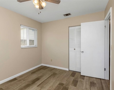 6842 62nd Avenue N - Photo Thumbnail 37