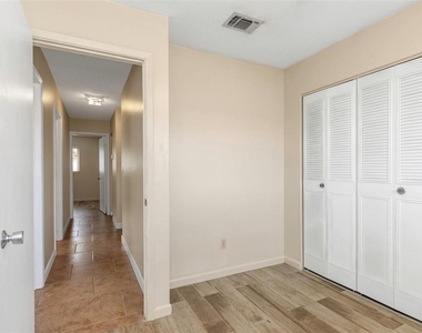 6842 62nd Avenue N - Photo Thumbnail 35