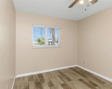 6842 62nd Avenue N - Photo Thumbnail 36