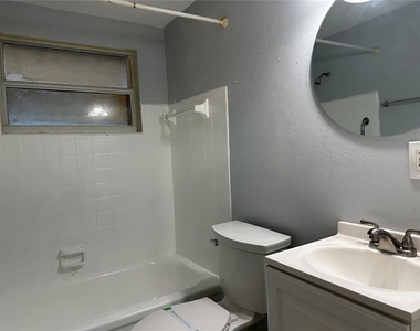461 89th Avenue N - Photo Thumbnail 8