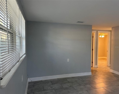 461 89th Avenue N - Photo Thumbnail 2