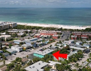 555 69th Avenue - Photo Thumbnail 2