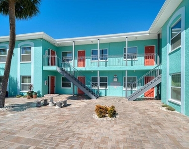 555 69th Avenue - Photo Thumbnail 16