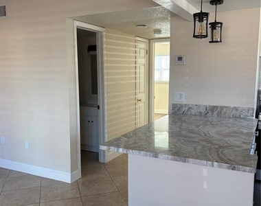 555 69th Avenue - Photo Thumbnail 10
