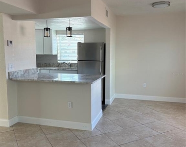 555 69th Avenue - Photo Thumbnail 4