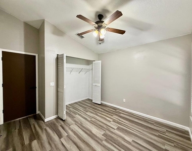 8711 Busch Oaks Street - Photo Thumbnail 33