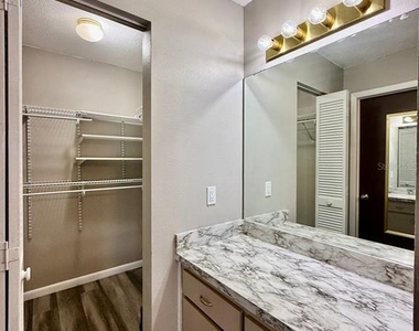 8711 Busch Oaks Street - Photo Thumbnail 21