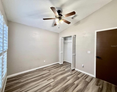 8711 Busch Oaks Street - Photo Thumbnail 27