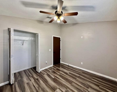 8711 Busch Oaks Street - Photo Thumbnail 29