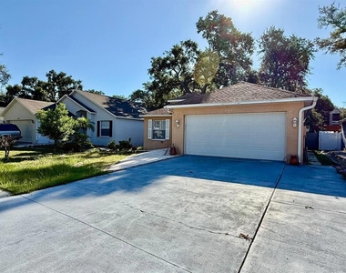 8711 Busch Oaks Street - Photo Thumbnail 1