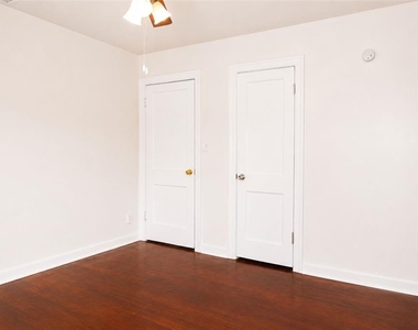 3725 18th Street N - Photo Thumbnail 9