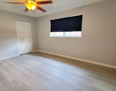 507 Vine Avenue - Photo Thumbnail 15