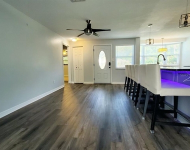 507 Vine Avenue - Photo Thumbnail 4