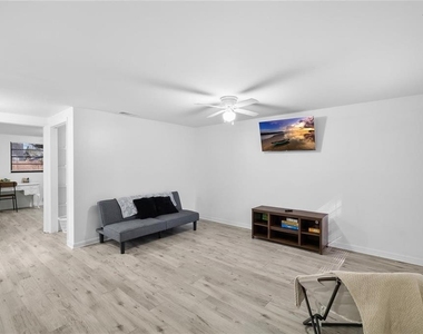 1220 E 142nd Avenue - Photo Thumbnail 2
