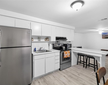 1220 E 142nd Avenue - Photo Thumbnail 9