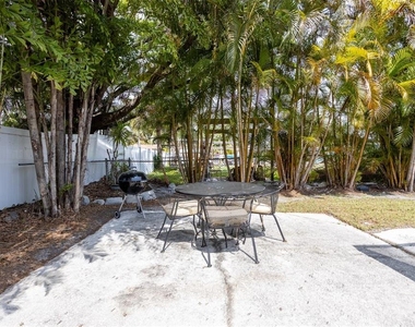 711 Bayshore Drive - Photo Thumbnail 43