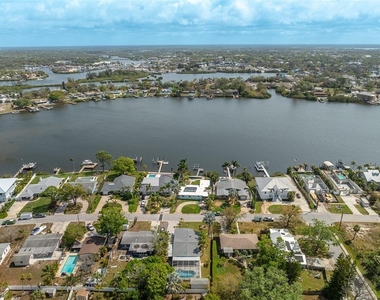 711 Bayshore Drive - Photo Thumbnail 52