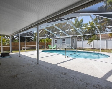 711 Bayshore Drive - Photo Thumbnail 36