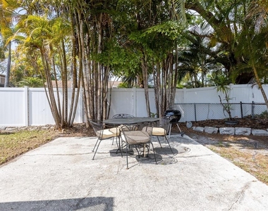 711 Bayshore Drive - Photo Thumbnail 42