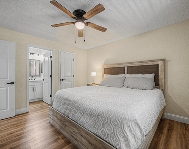 3266 Haviland Court - Photo Thumbnail 20
