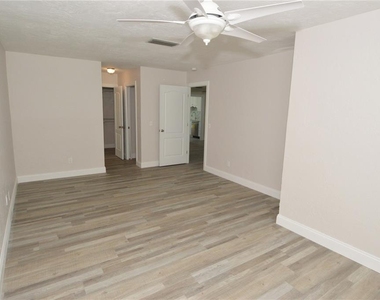 143 Boca Ciega Point Boulevard N - Photo Thumbnail 32