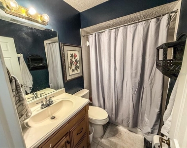 35058 Whispering Oaks Boulevard - Photo Thumbnail 9