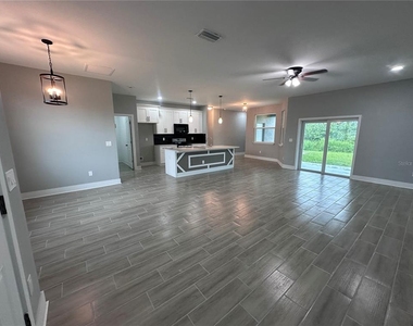 13195 Drysdale Avenue - Photo Thumbnail 6