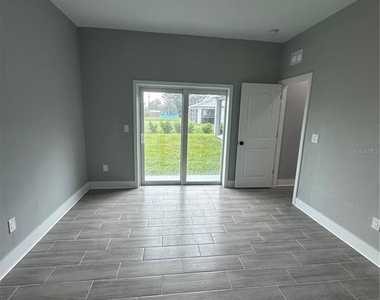 13195 Drysdale Avenue - Photo Thumbnail 17