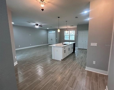 13195 Drysdale Avenue - Photo Thumbnail 10