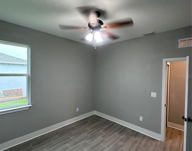 13195 Drysdale Avenue - Photo Thumbnail 19