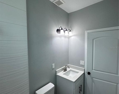 13195 Drysdale Avenue - Photo Thumbnail 40