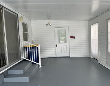 13338 Orange Blossom Street - Photo Thumbnail 5