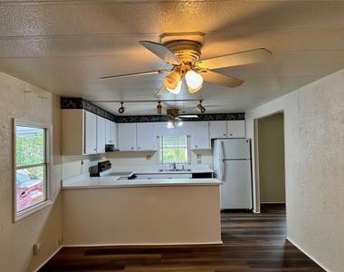 13338 Orange Blossom Street - Photo Thumbnail 6