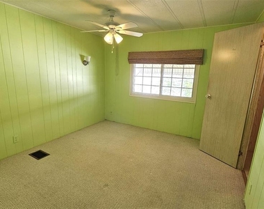 1240 Seagull Drive - Photo Thumbnail 25