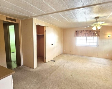 1240 Seagull Drive - Photo Thumbnail 31