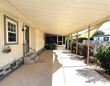 1240 Seagull Drive - Photo Thumbnail 4