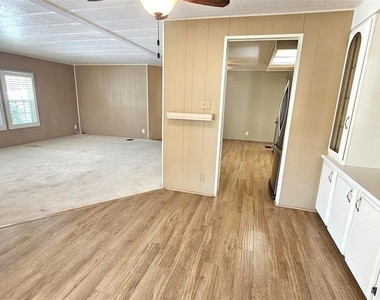 1240 Seagull Drive - Photo Thumbnail 17